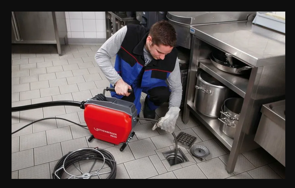 Ataşehir Klozet Banyo Boru Mutfak Tıkanıklık Açma-  vabo tıkanıklığı açma, En Uygun Fiyatlar Makinalı Gider Açımı.